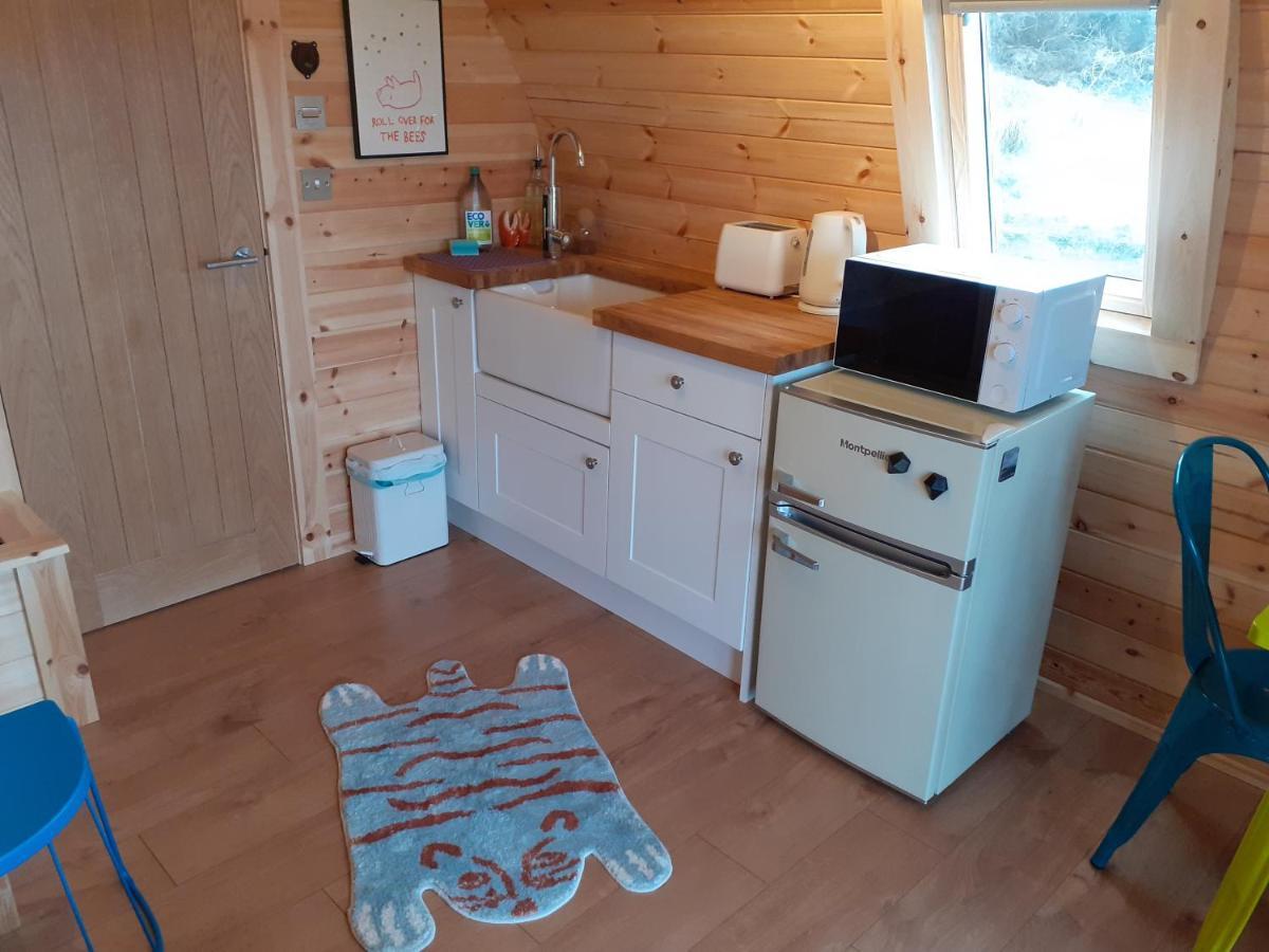 The Sleepy Crofter Glamping - Achiltibuie Hotel Bagian luar foto