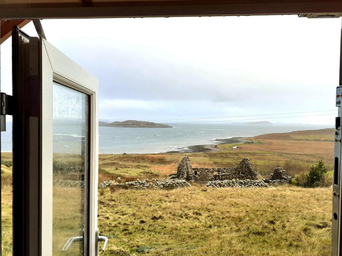 The Sleepy Crofter Glamping - Achiltibuie Hotel Bagian luar foto